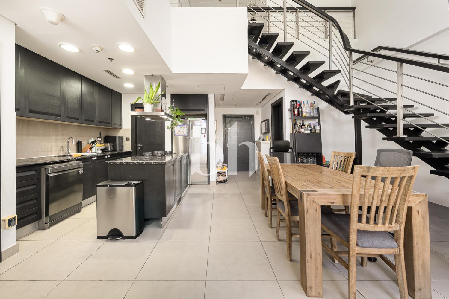East Cluster - D — photograph 3